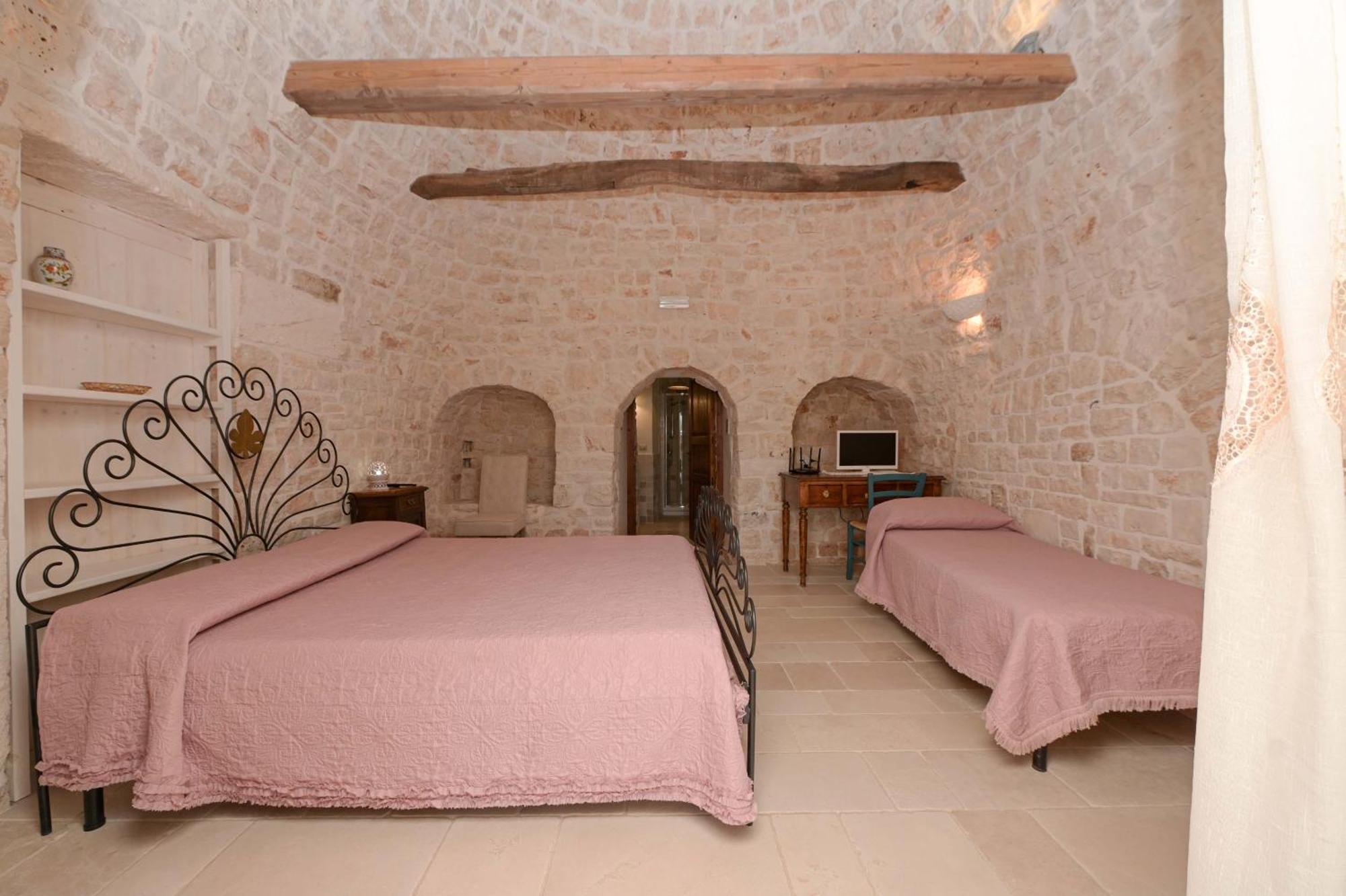 Resort Masseria Cecato 诺西 外观 照片